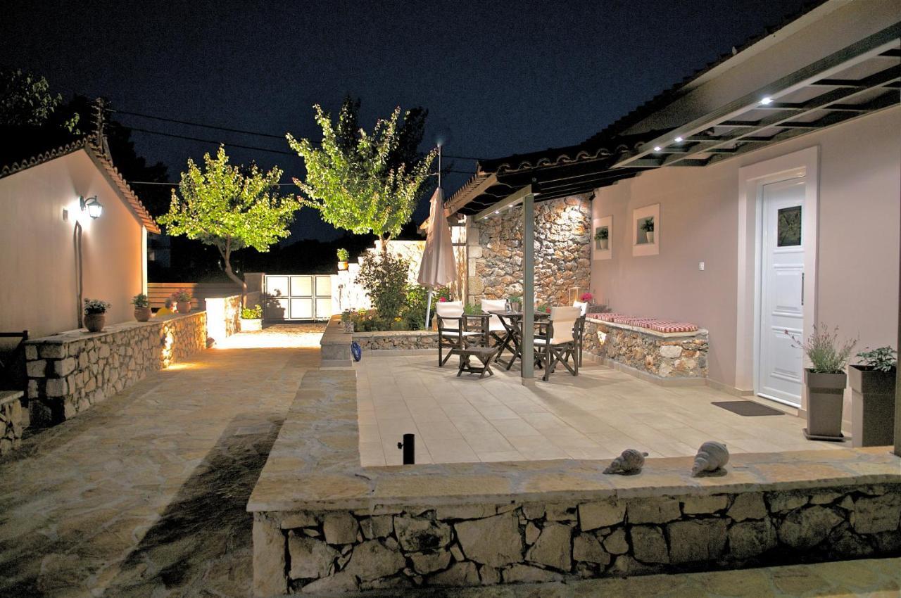 Domenica Apts I Laganas Exterior photo